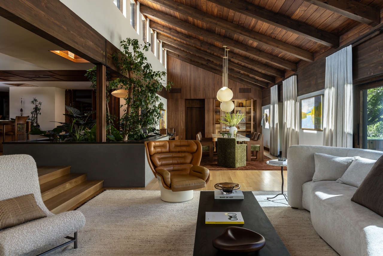 How a midcentury home was saved after a bad 1980s renovation