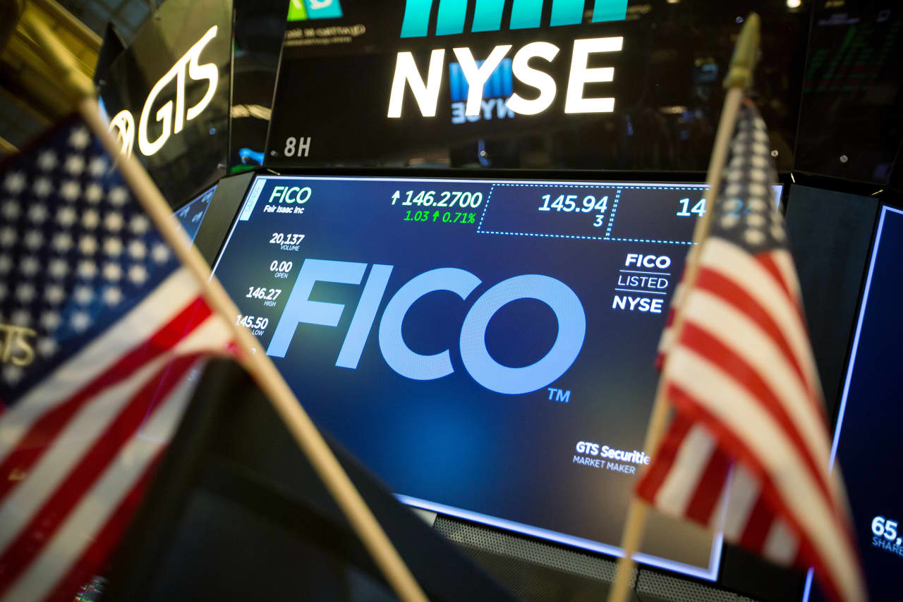FICO missed its chance to raise prices, and the stock plunges