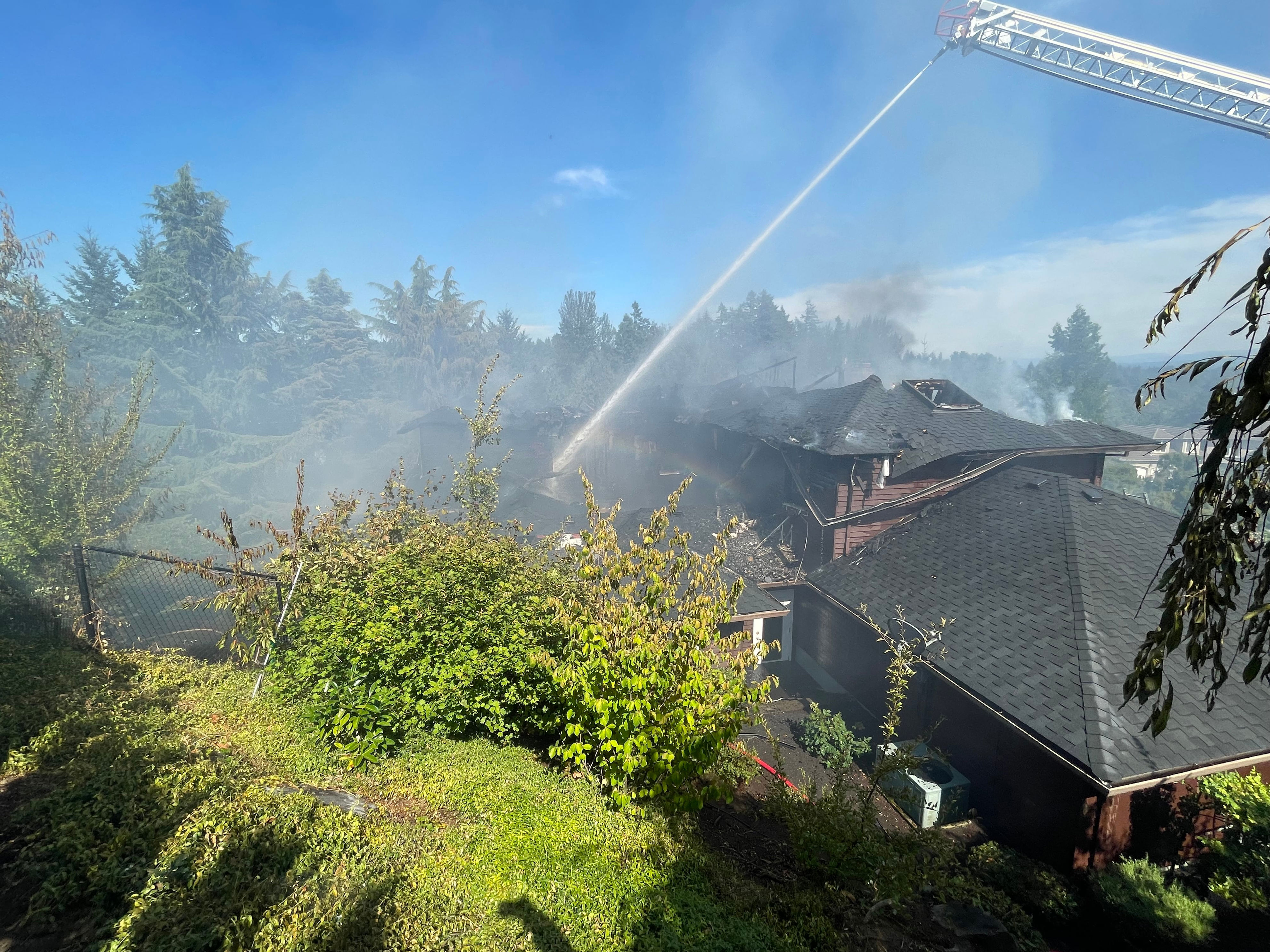 Man, dog missing after destructive 2-alarm West Linn house fire