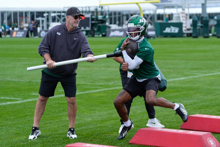 Frank Reich proving he’s no NFL dinosaur as Jets offense takes shape