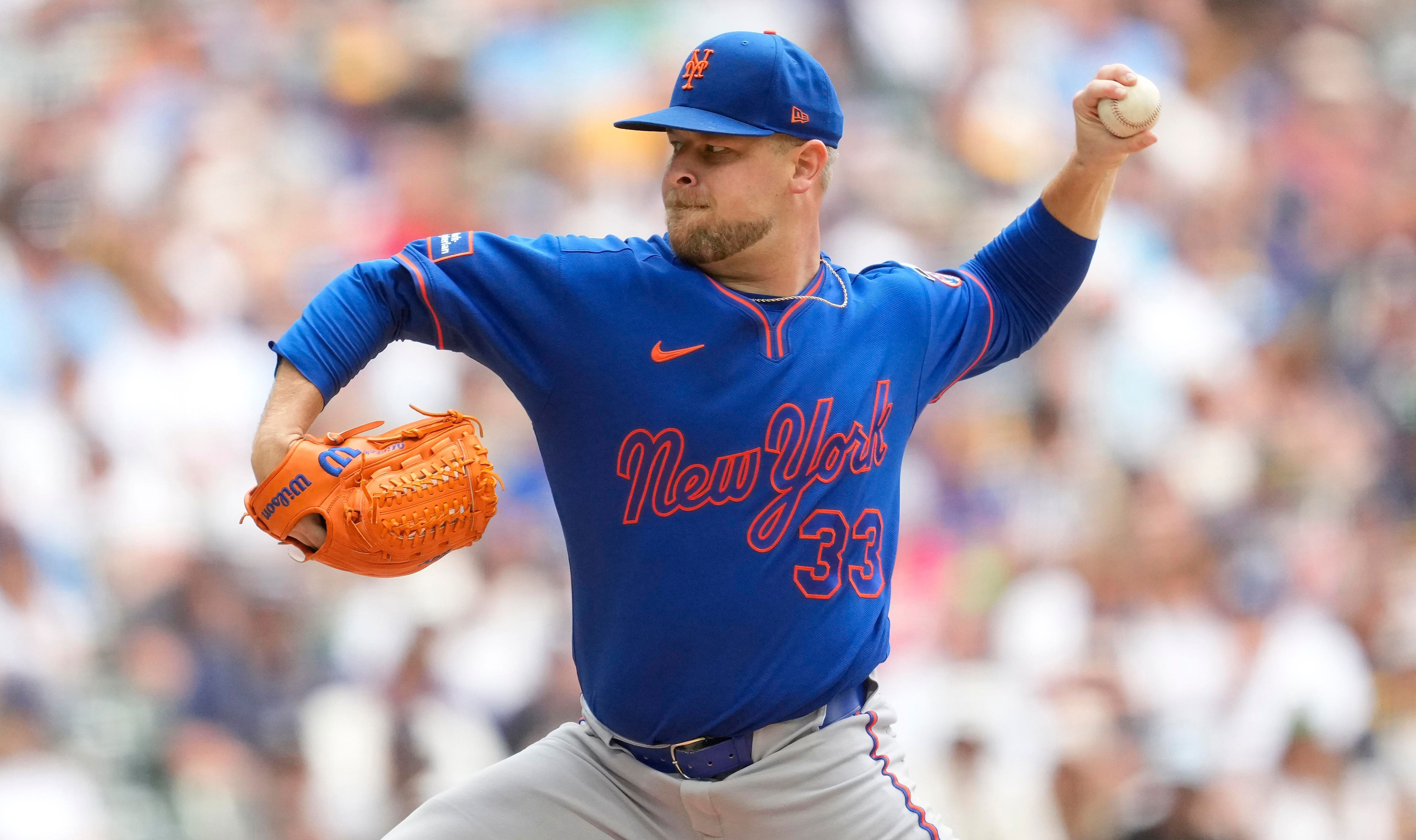 Mets trade AJ Minter to Twins for pair of prospects