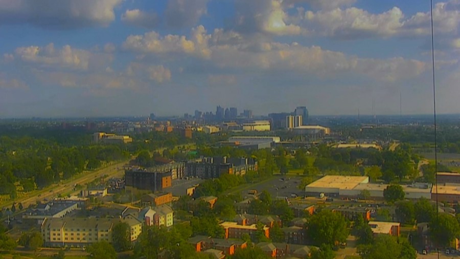 Columbus weather: Warm, sticky, scattered showers, storms