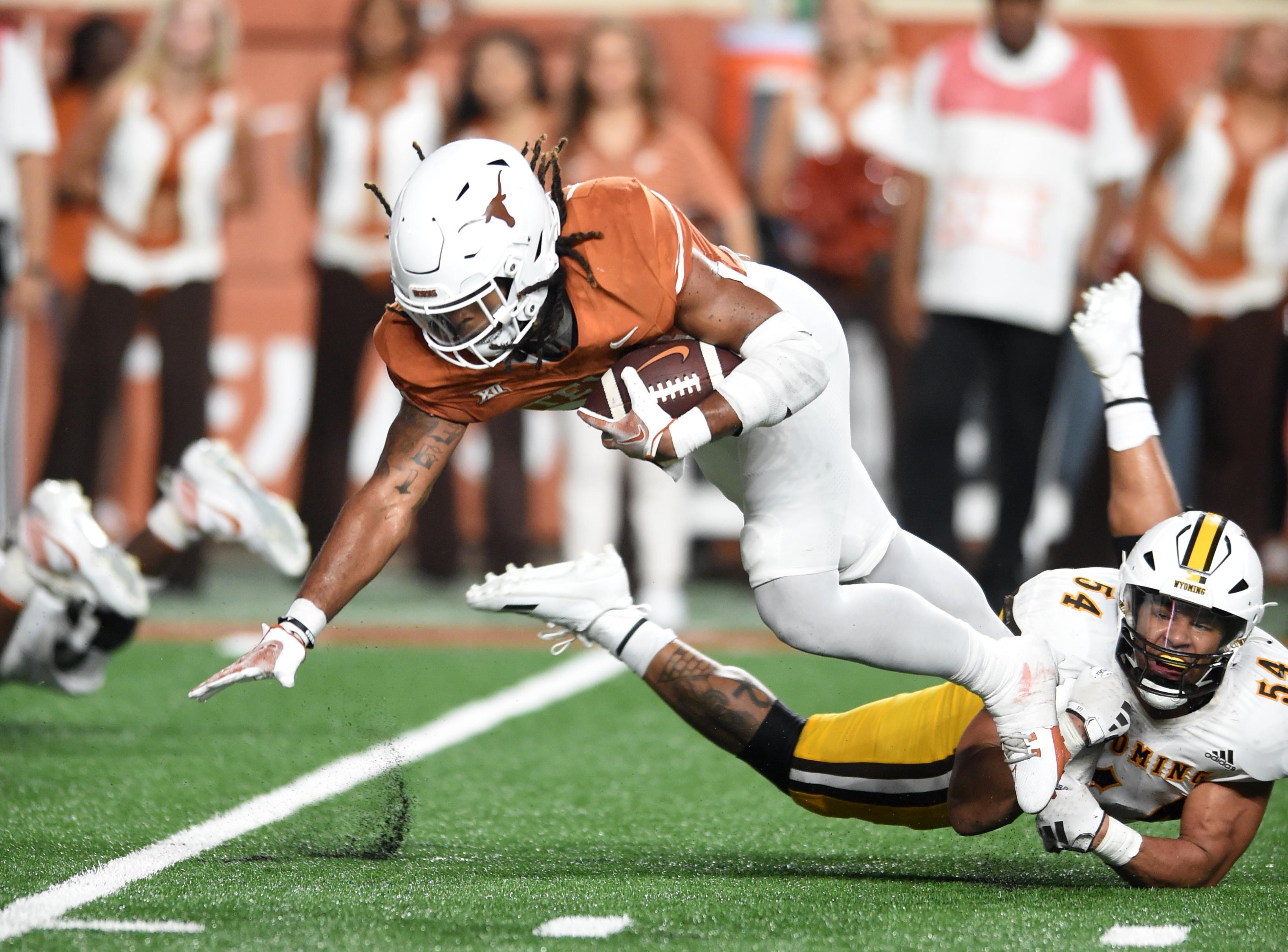 Former Texas RB Jonathan Brooks reportedly 'fully healthy'