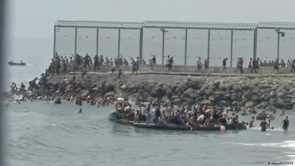Spain will send troops to Ceuta to help with border security