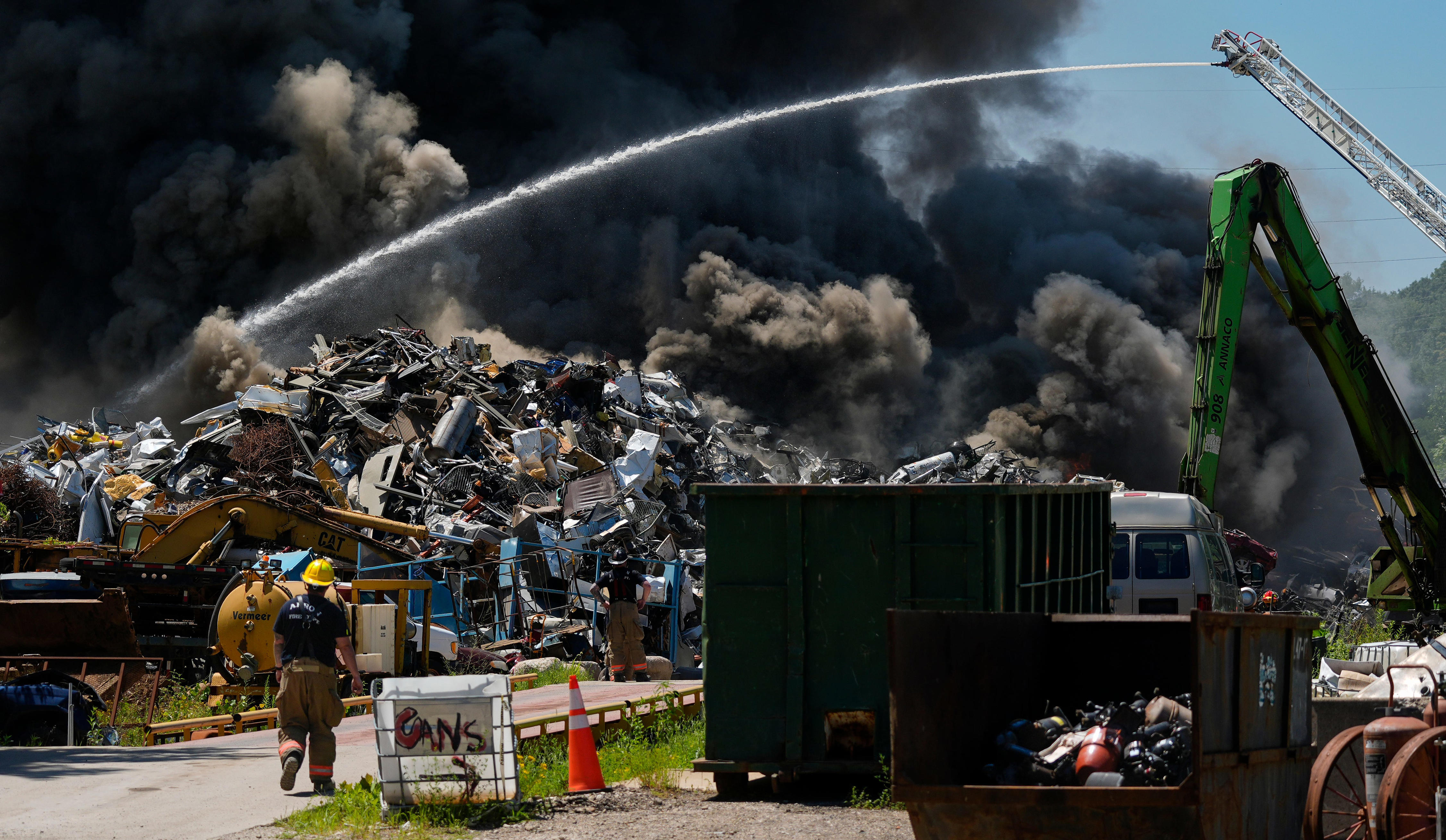 Crews continue to battle fire in Akron, shelter in place order lifted