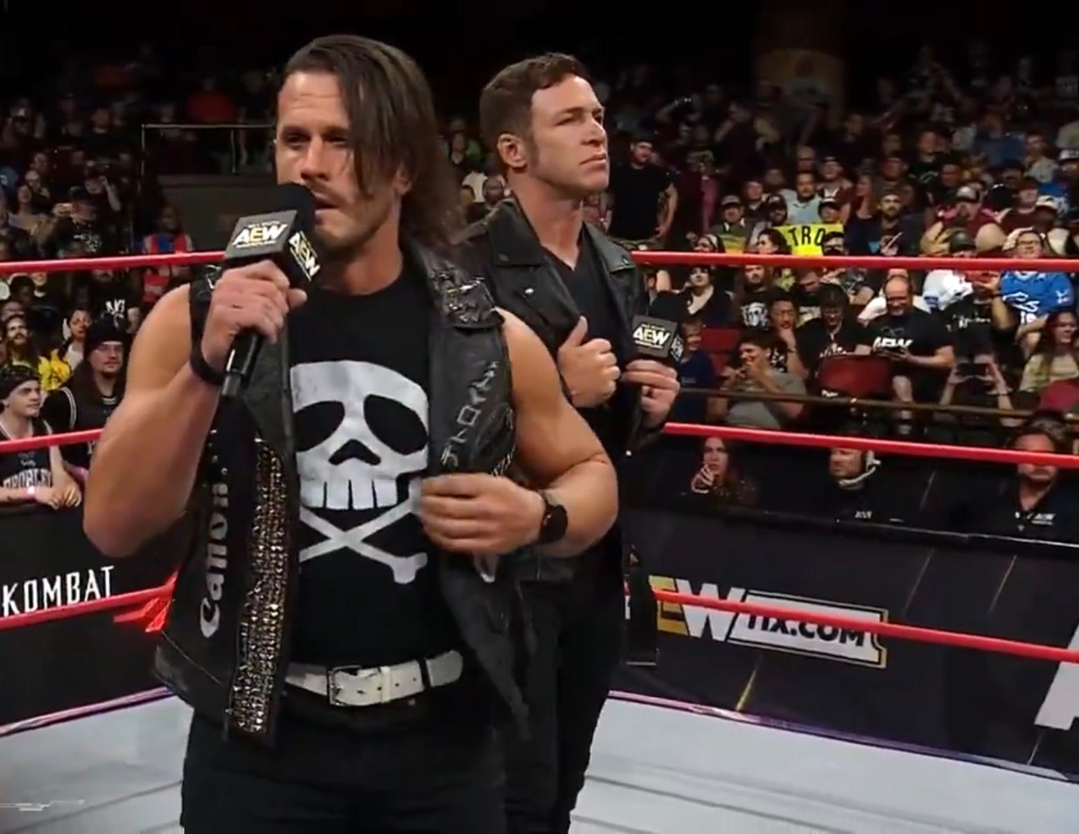 Motor City Machine Guns say 'whatupdoe' to AEW in Detroit
