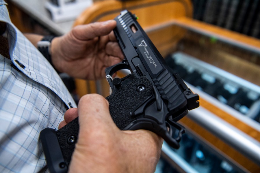 Hochul to crack down on rogue gun sales as federal government floats rollbacks