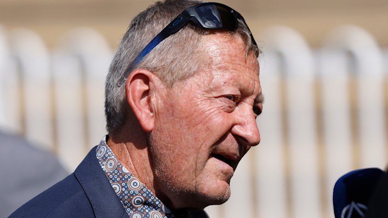Bush trainer's $5000 birthday gift ready to upstage $3m rival