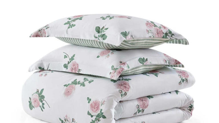 Martha Stewart’s reversible 100% cotton duvet cover set brings French ...