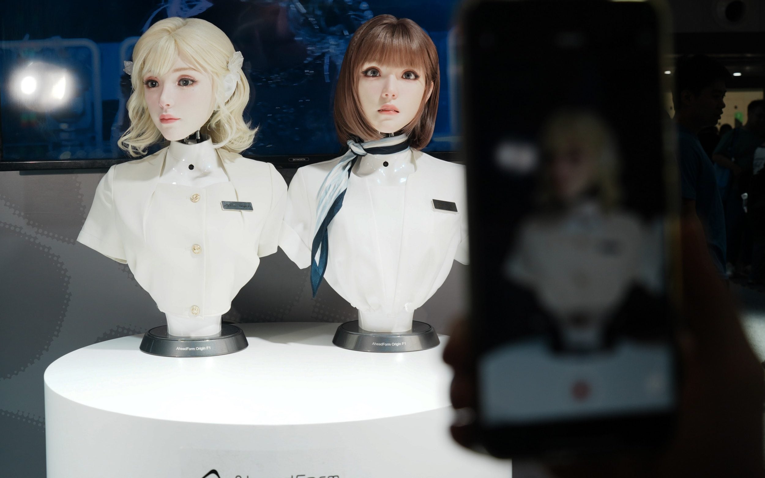 Chinese robots are becoming more and more lifelike - VCG