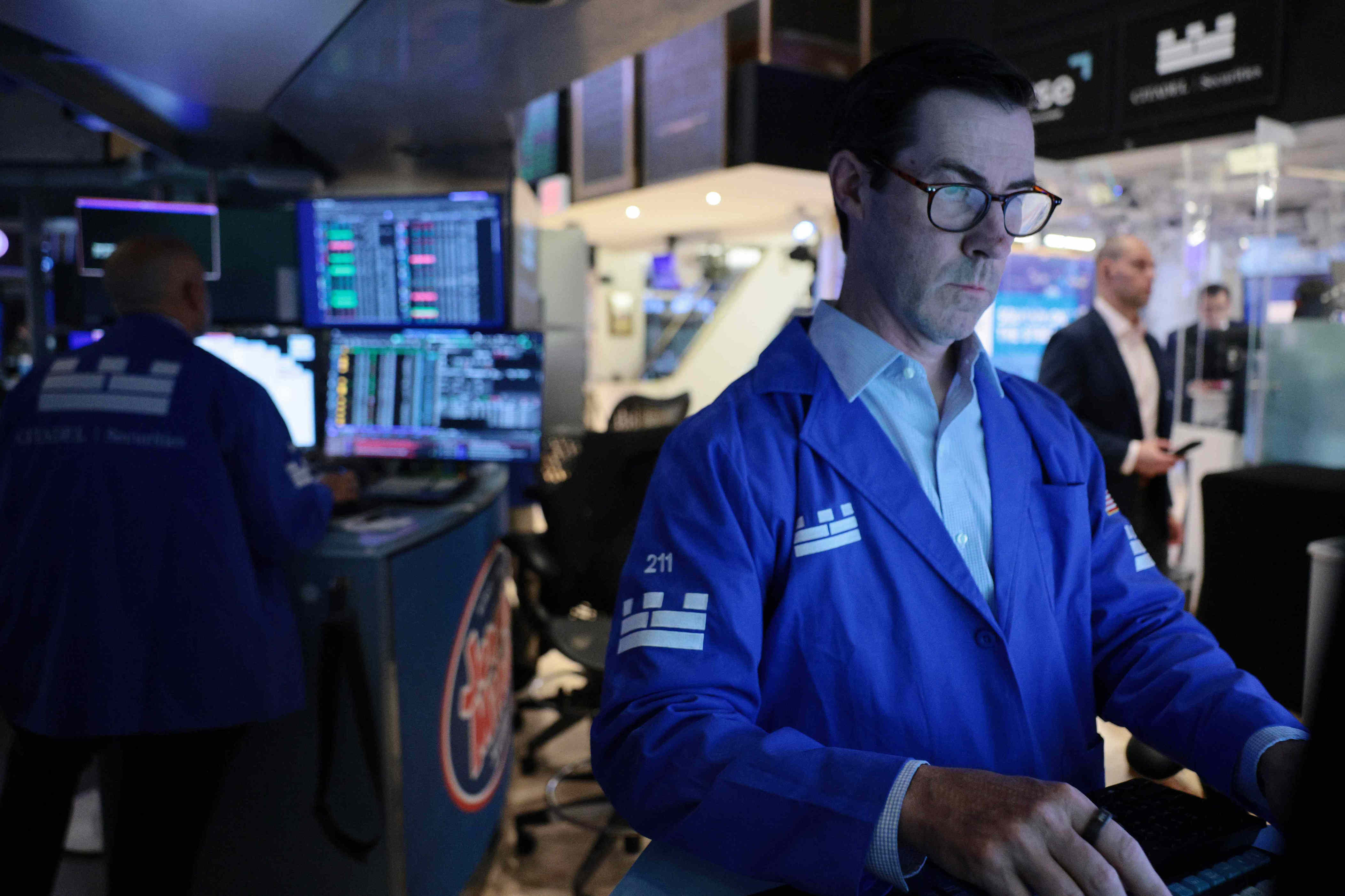 5 things to know before the stock market opens on Friday