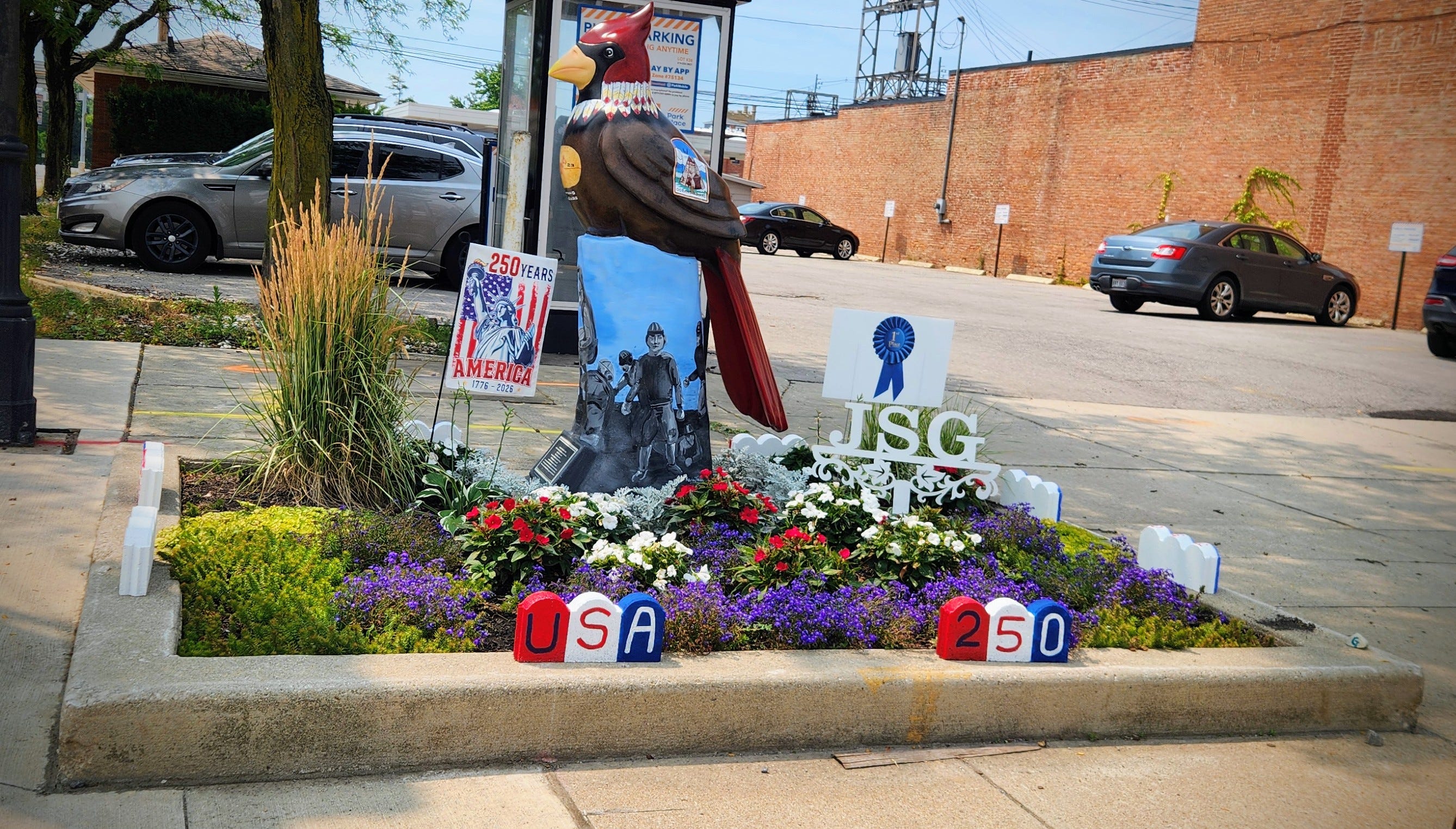 Downtown Marion Inc. names winners in Adopt-a-Flowerbed contest