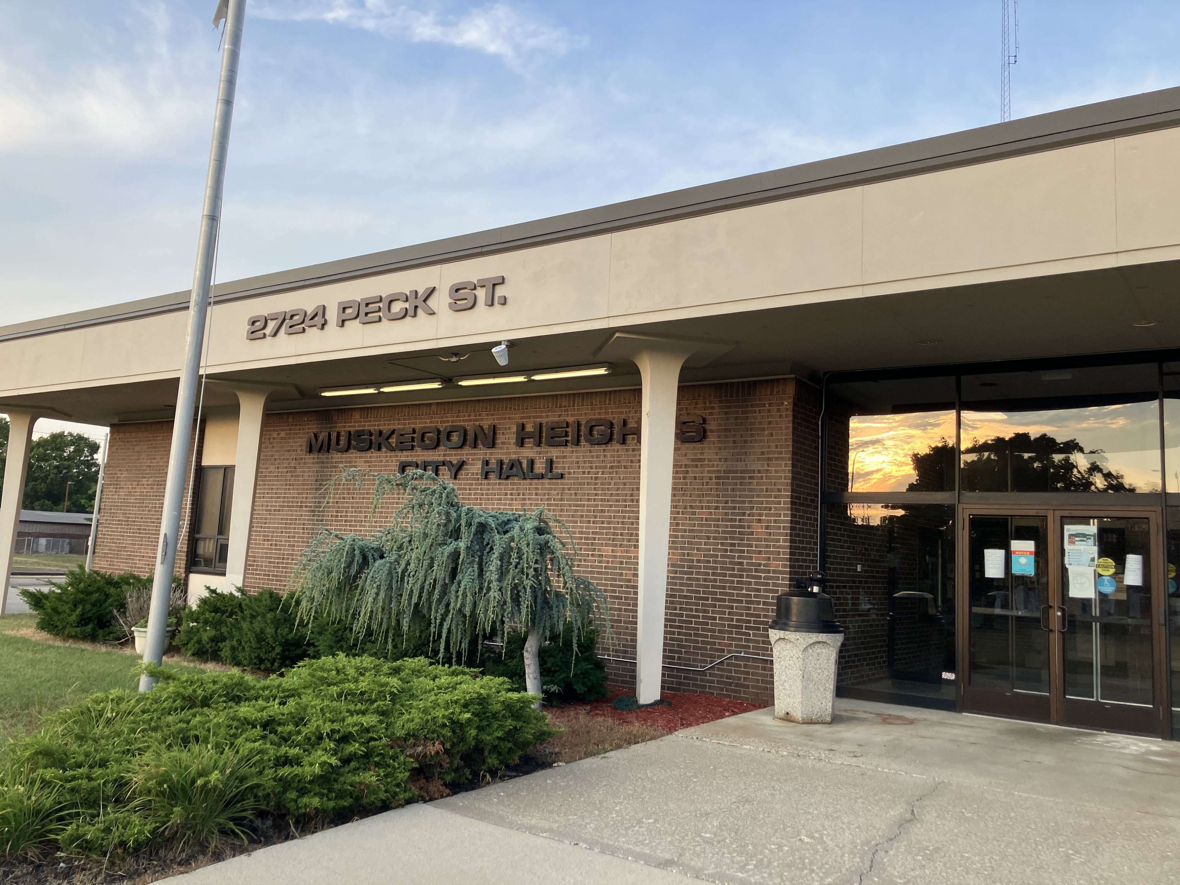 Councilman's plan to fix Muskegon Heights finances after FBI raid draws mixed reviews