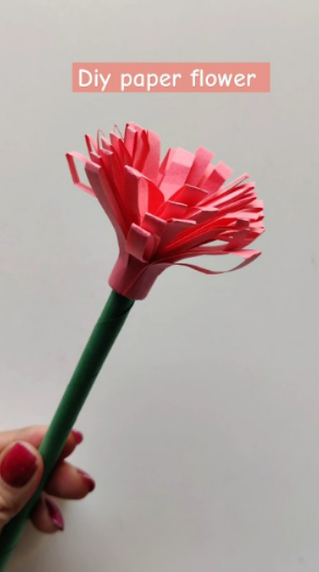 DIY paper flower: Create stunning blooms in just minutes