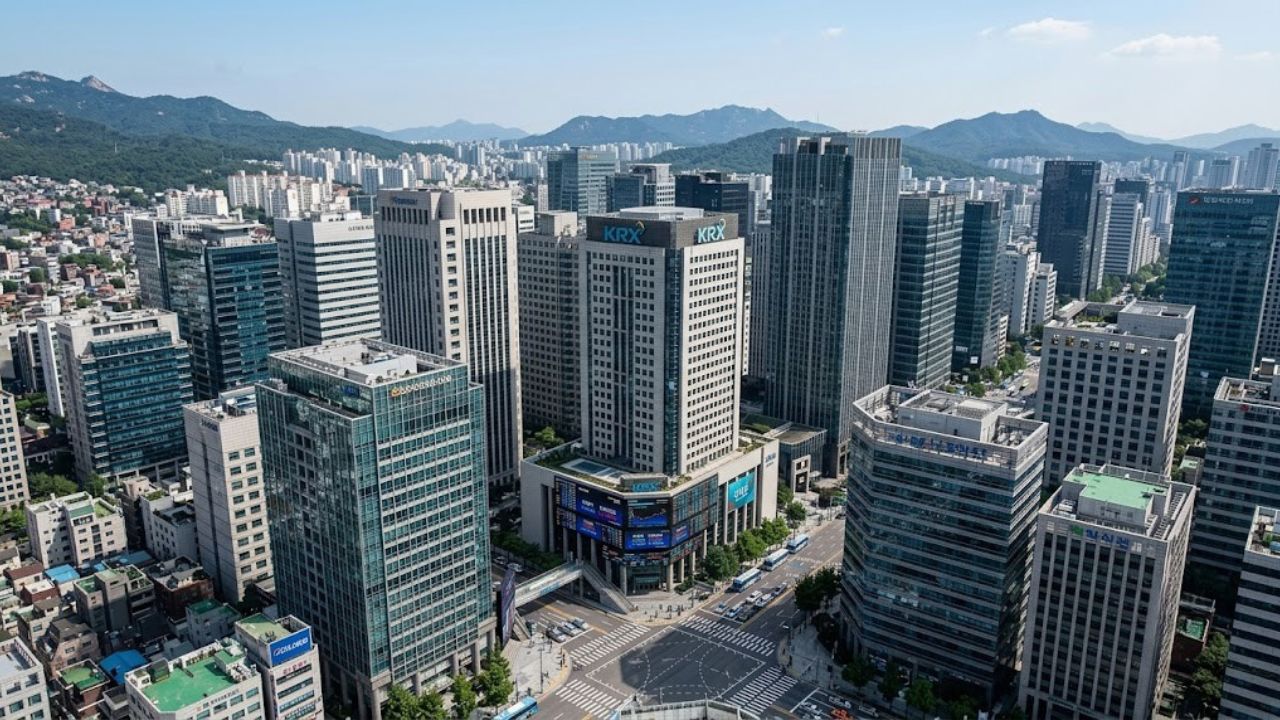 Seoul shares surge significantly following Microsoft AI boost