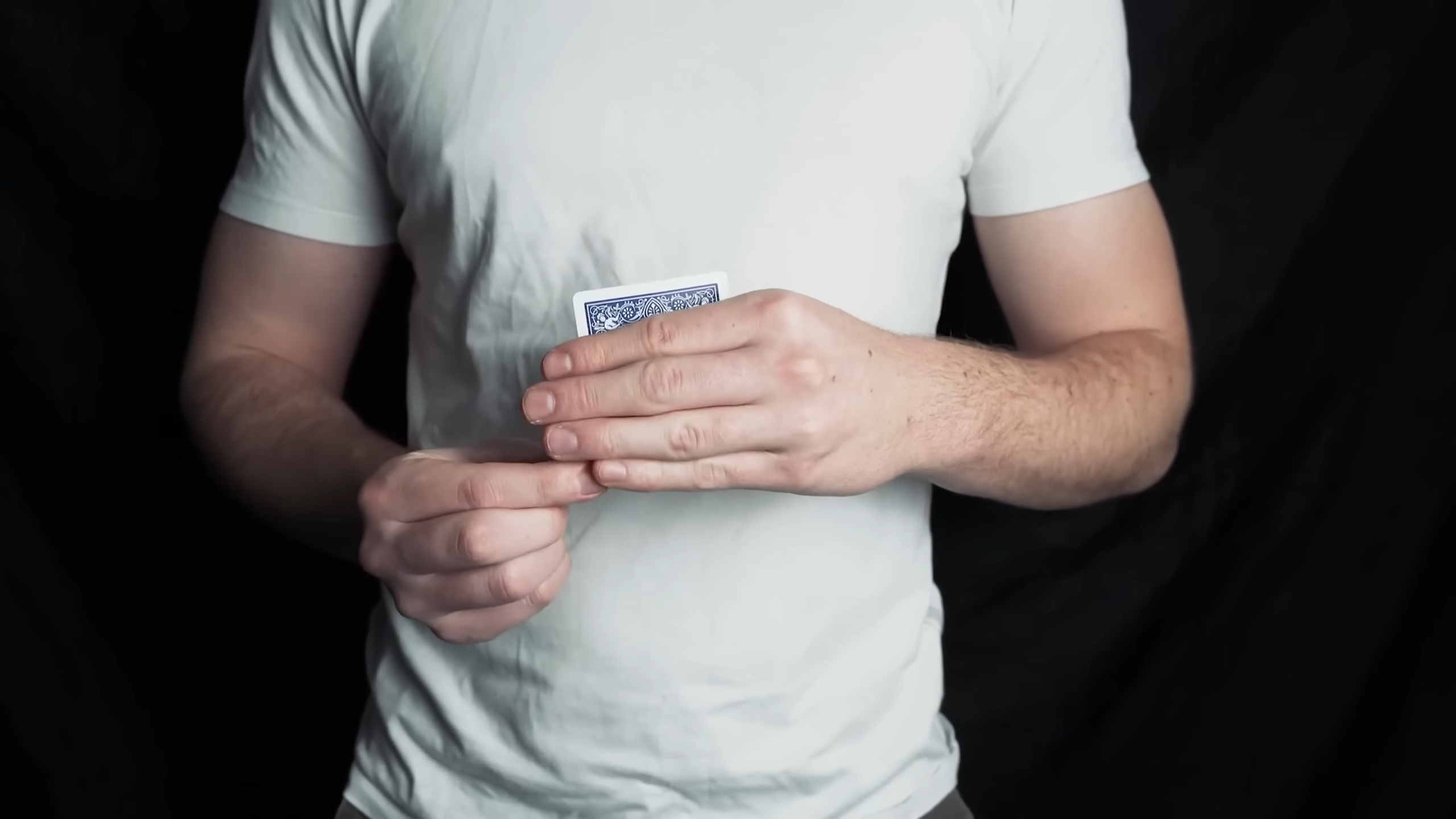 Five card tricks started with ordinary moves… then the visuals made ...