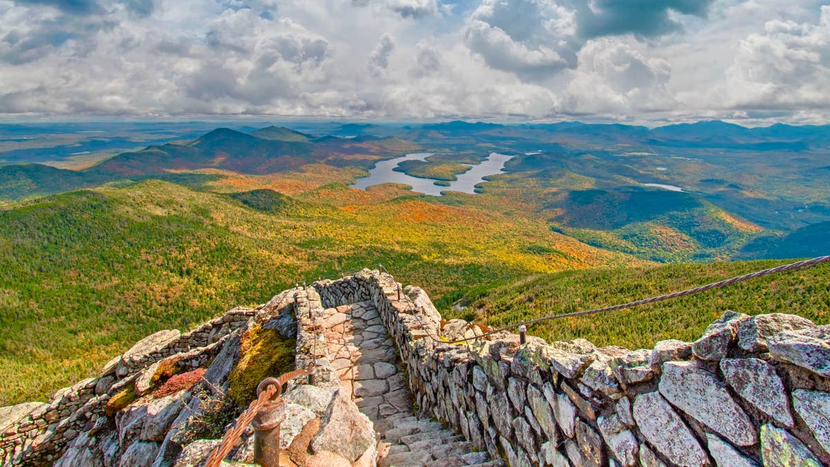 Leaf-peepers ditch Vermont for a new top fall foliage spot
