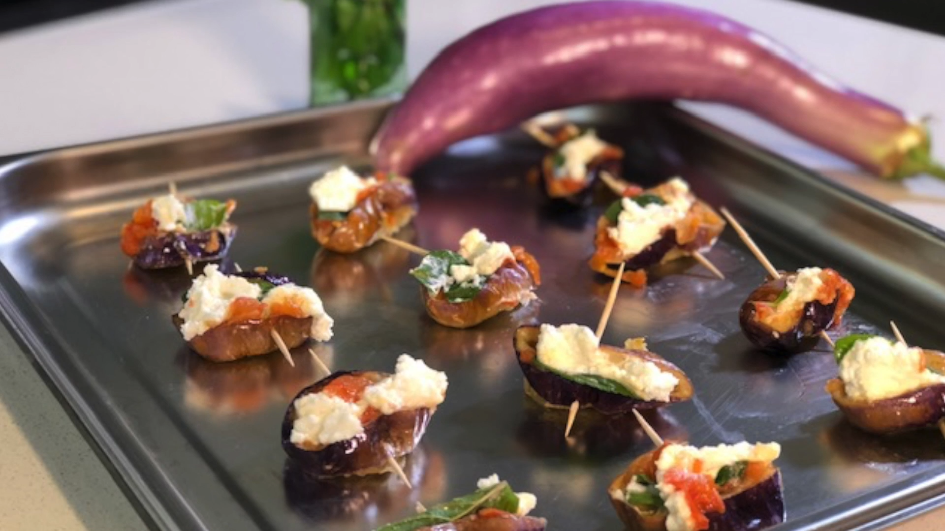 Rollitos de berenjena sicilianos para reuniones familiares