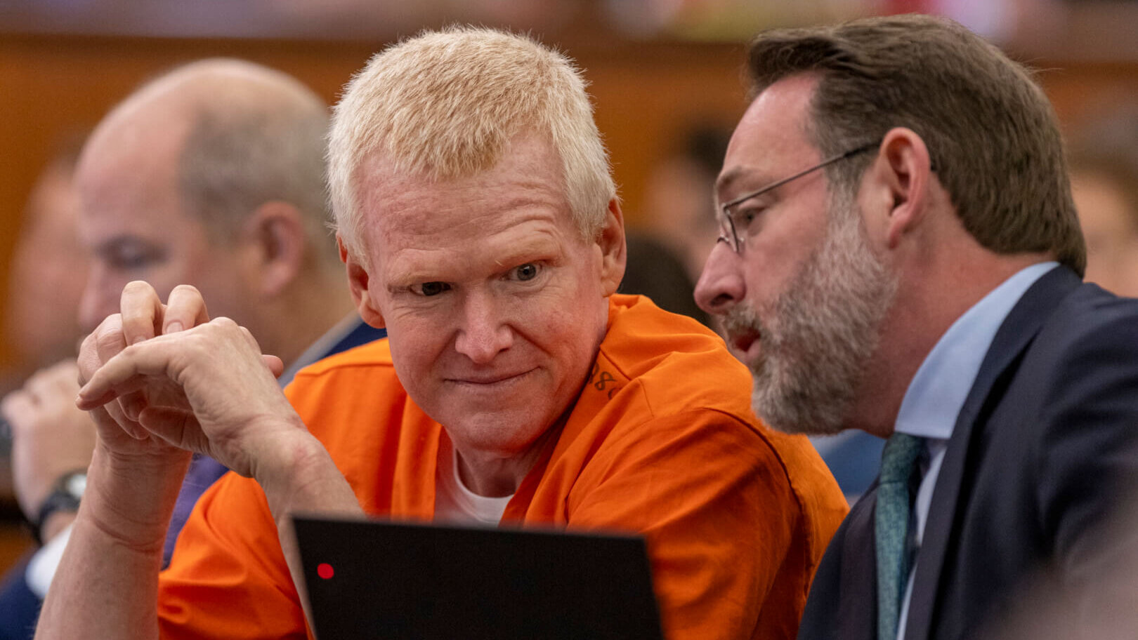 Alex Murdaugh’s attorneys fight for access to unknown male DNA found ...