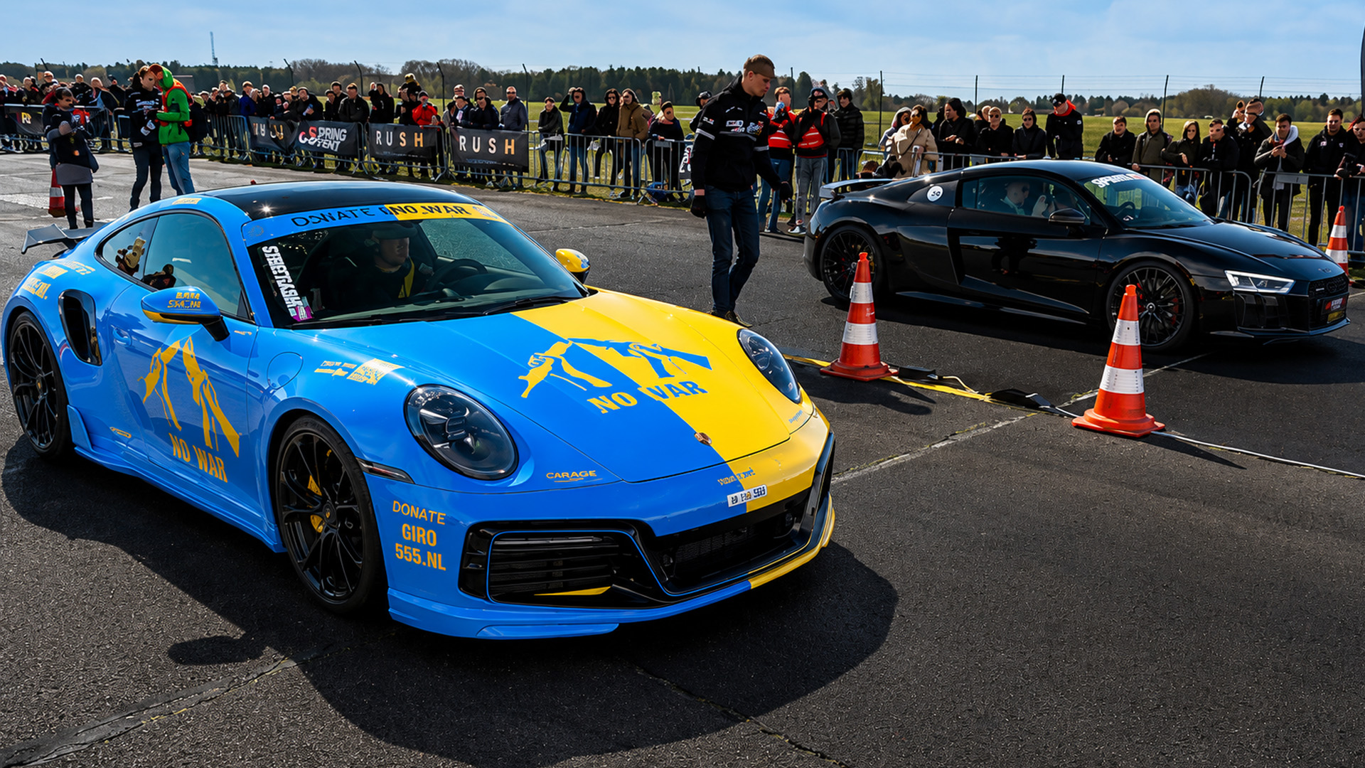 TechArt Porsche 992 Turbo challenges Audi R8 in straight line battle
