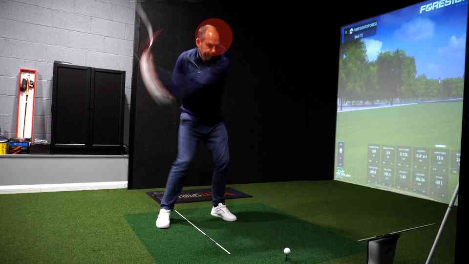 Why you don't hit the driver as far as you should - Easy fix