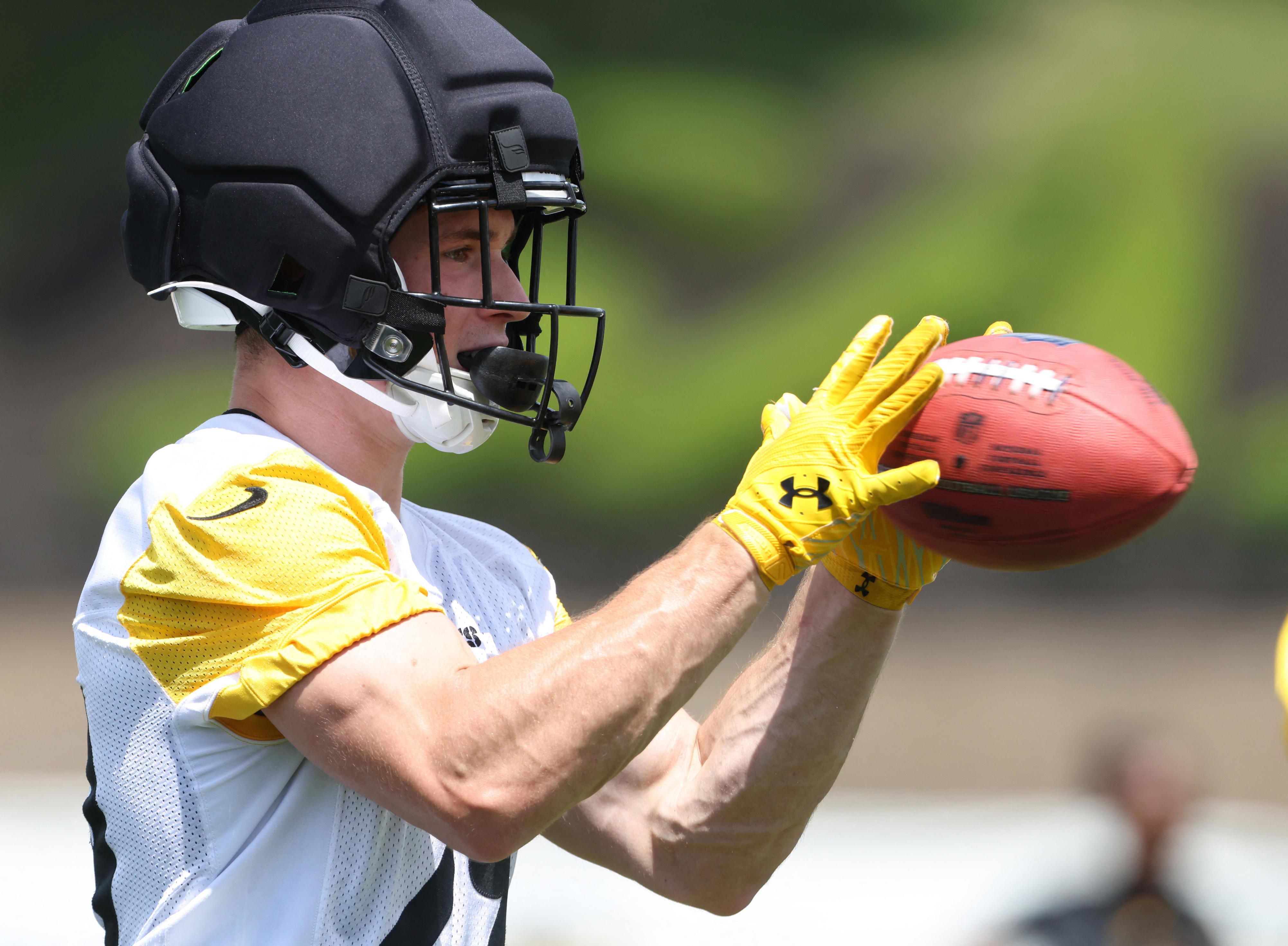 Steelers rookie faces uphill battle after official depth chart release