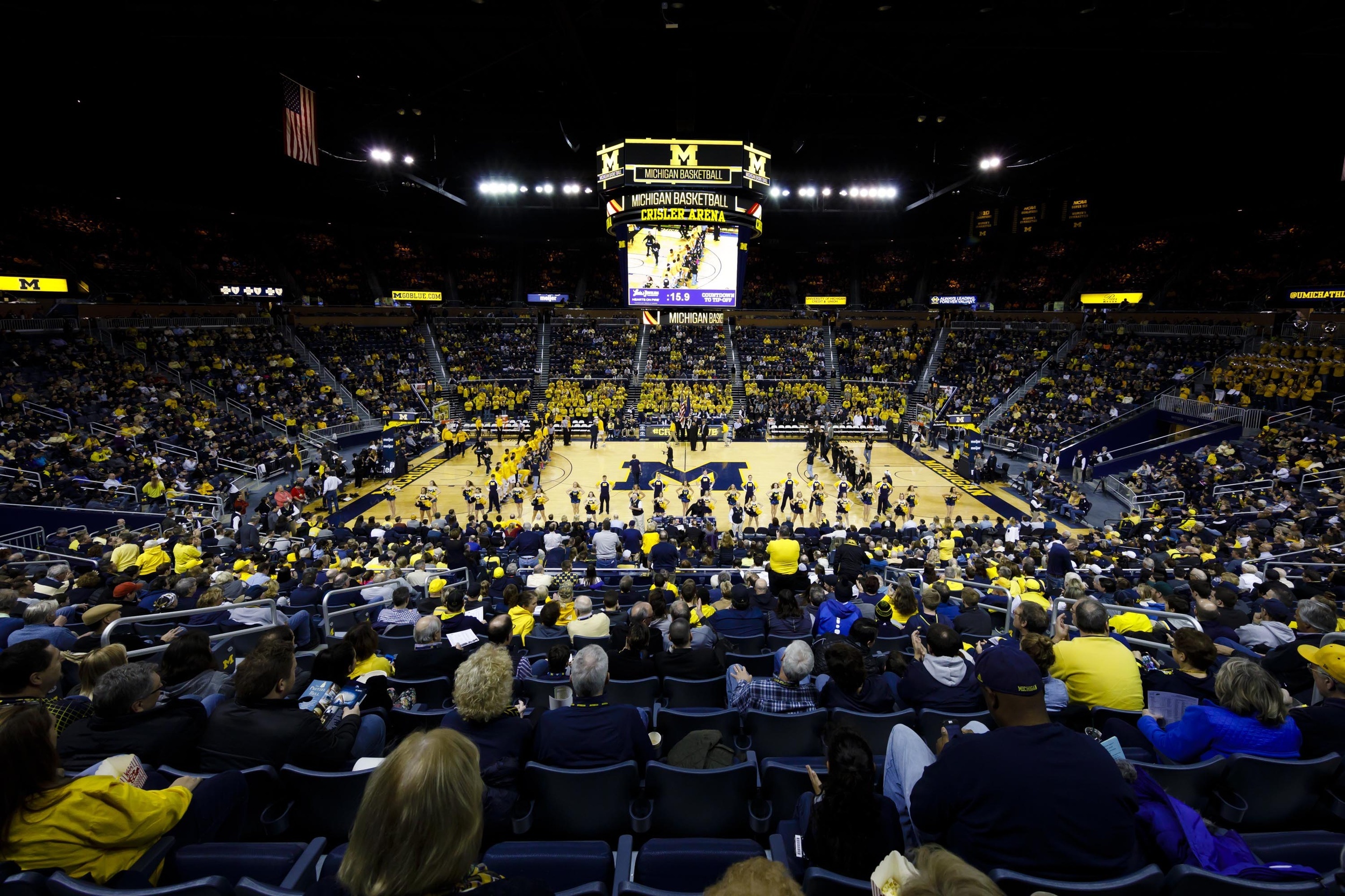 Former Magic coach Dylan Murphy joining Michigan as assistant