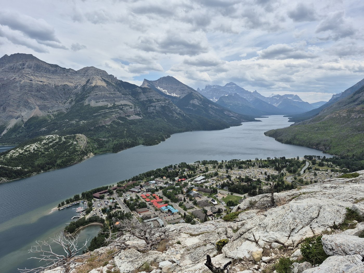 BC hiker, 81, travelling on Great Divide Trail found dead in mountains ...