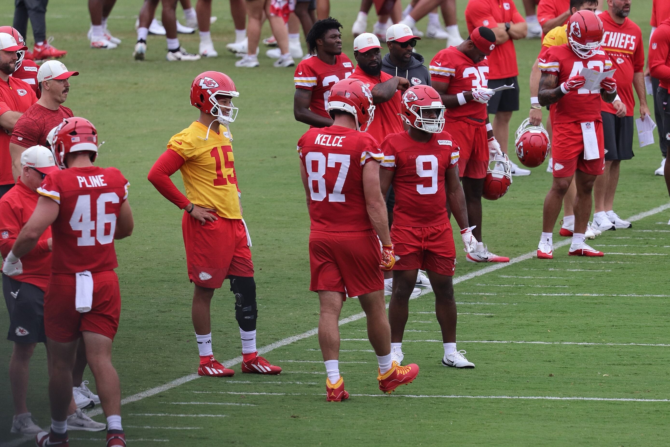 Camp notes: Chiefs continue training camp in St. Joseph as rainy ...