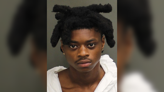 Orlando man says girlfriend, 17, 'shot herself' | He's accused of moving her body, hiding gun
