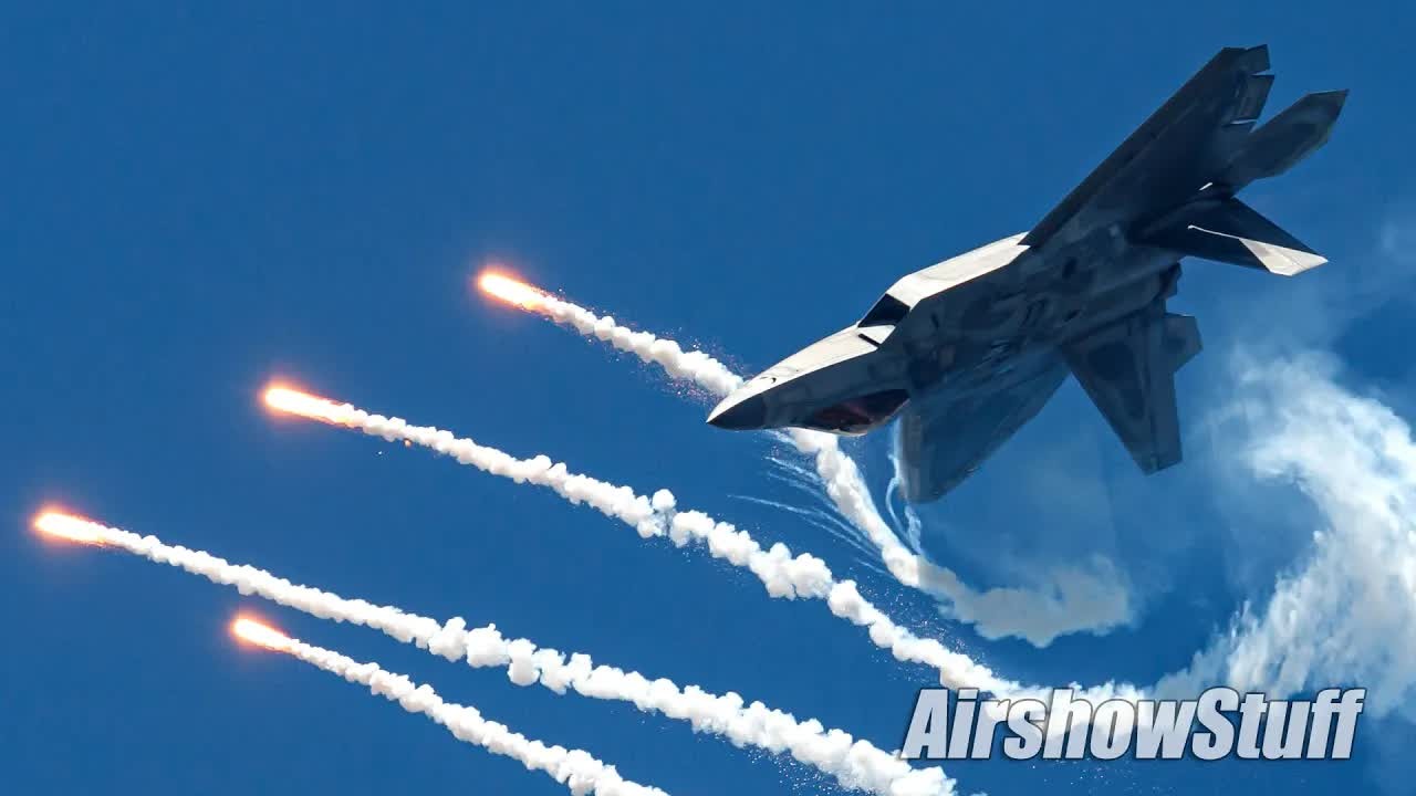Thousands covered their ears as 600,000 pounds of jet power exploded ...