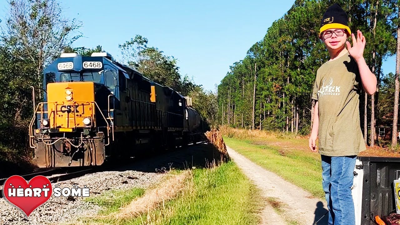 the-story-of-a-down-syndrome-boy-and-his-train-conductor-friend-heartsome