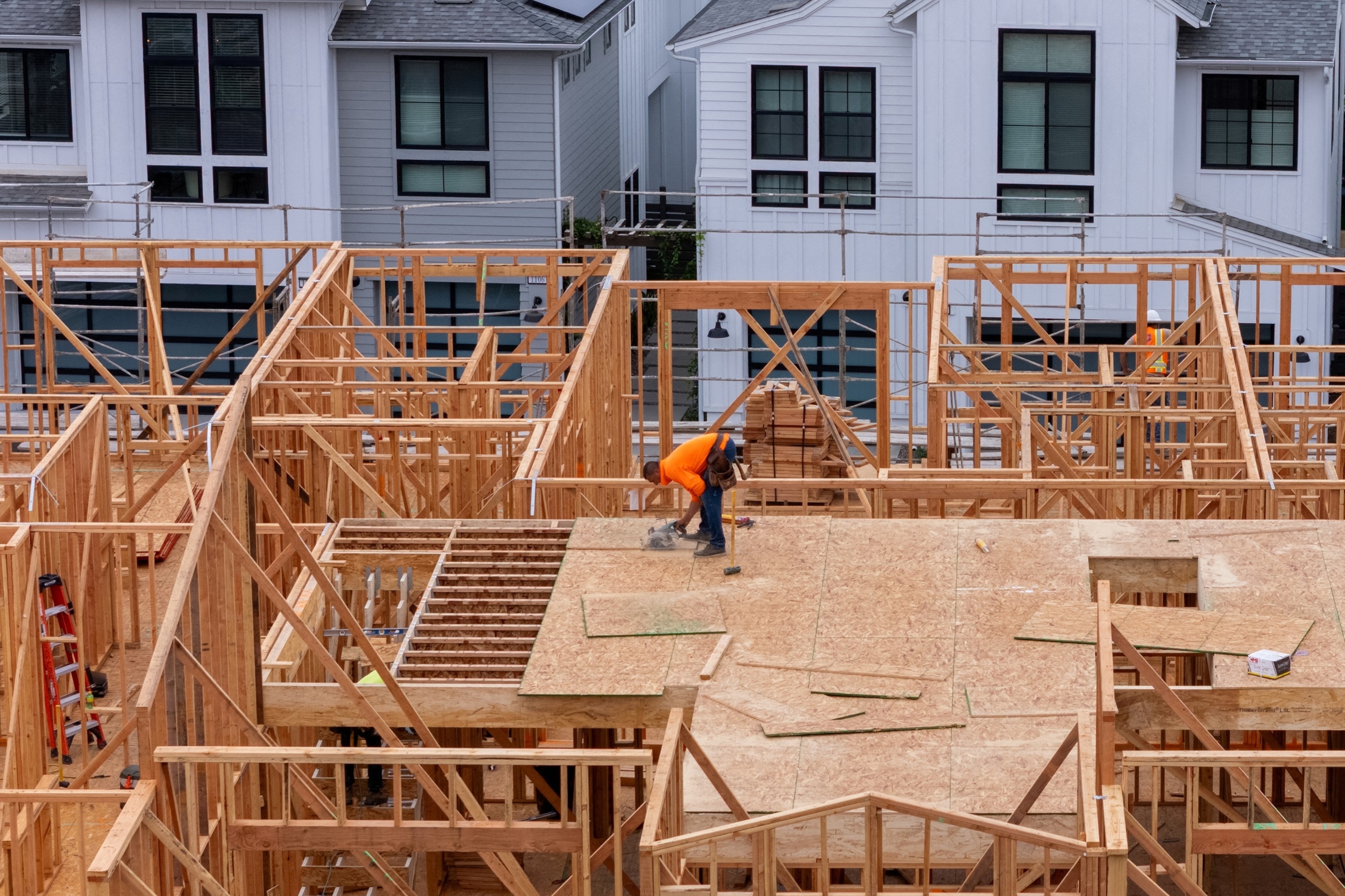 Jobs report shows US unexpectedly lost jobs in July