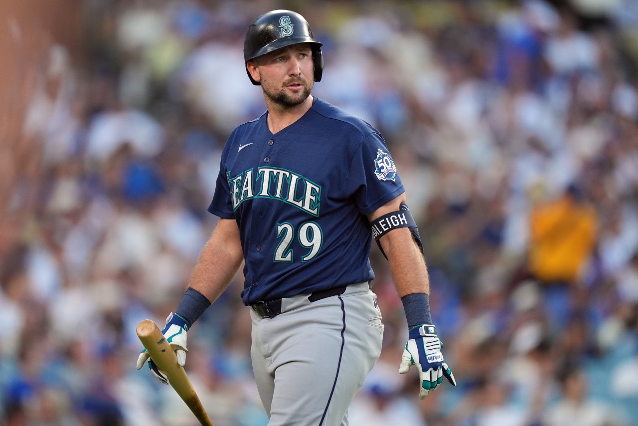 He's known as Big Dumper, but this year he's baseball's big bust