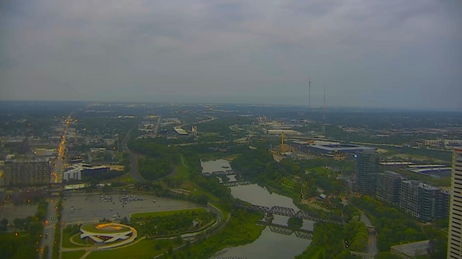 Columbus weather: Warm, sticky, scattered rain, rumbles, drier weekend