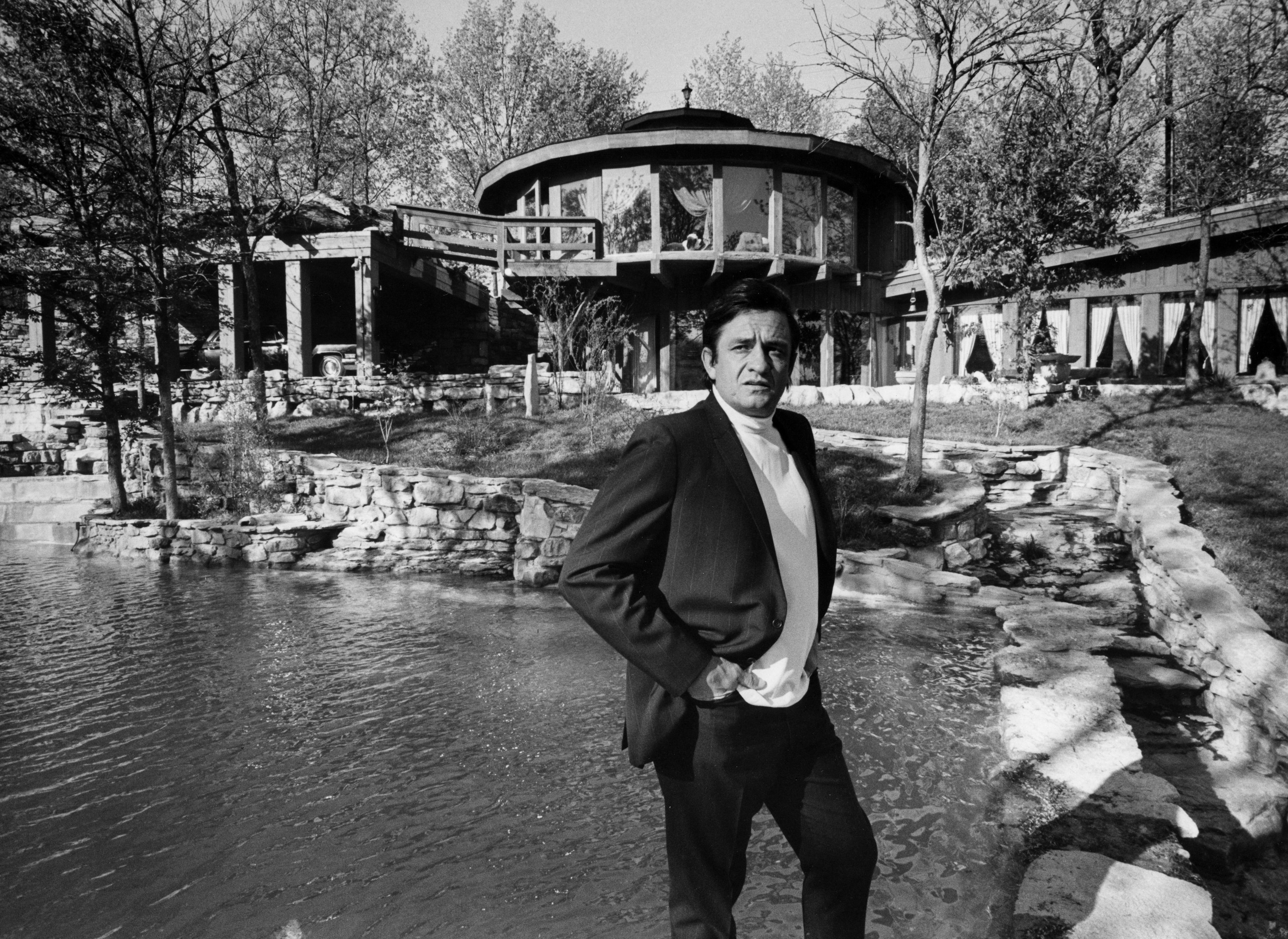 Johnny Cash at home: Tour the man in black’s Tennessee life in photos