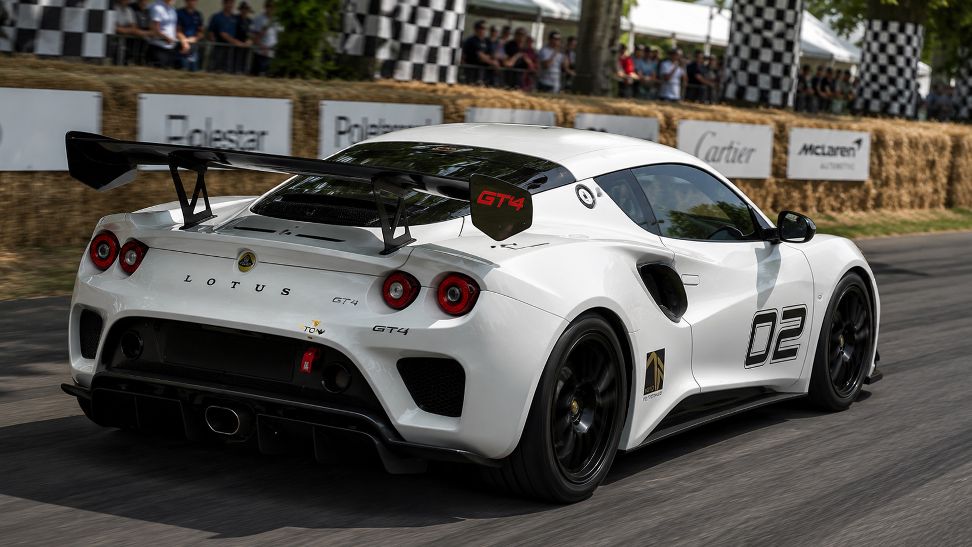 Lotus Emira GT4 unleashes supercharged V6 sound