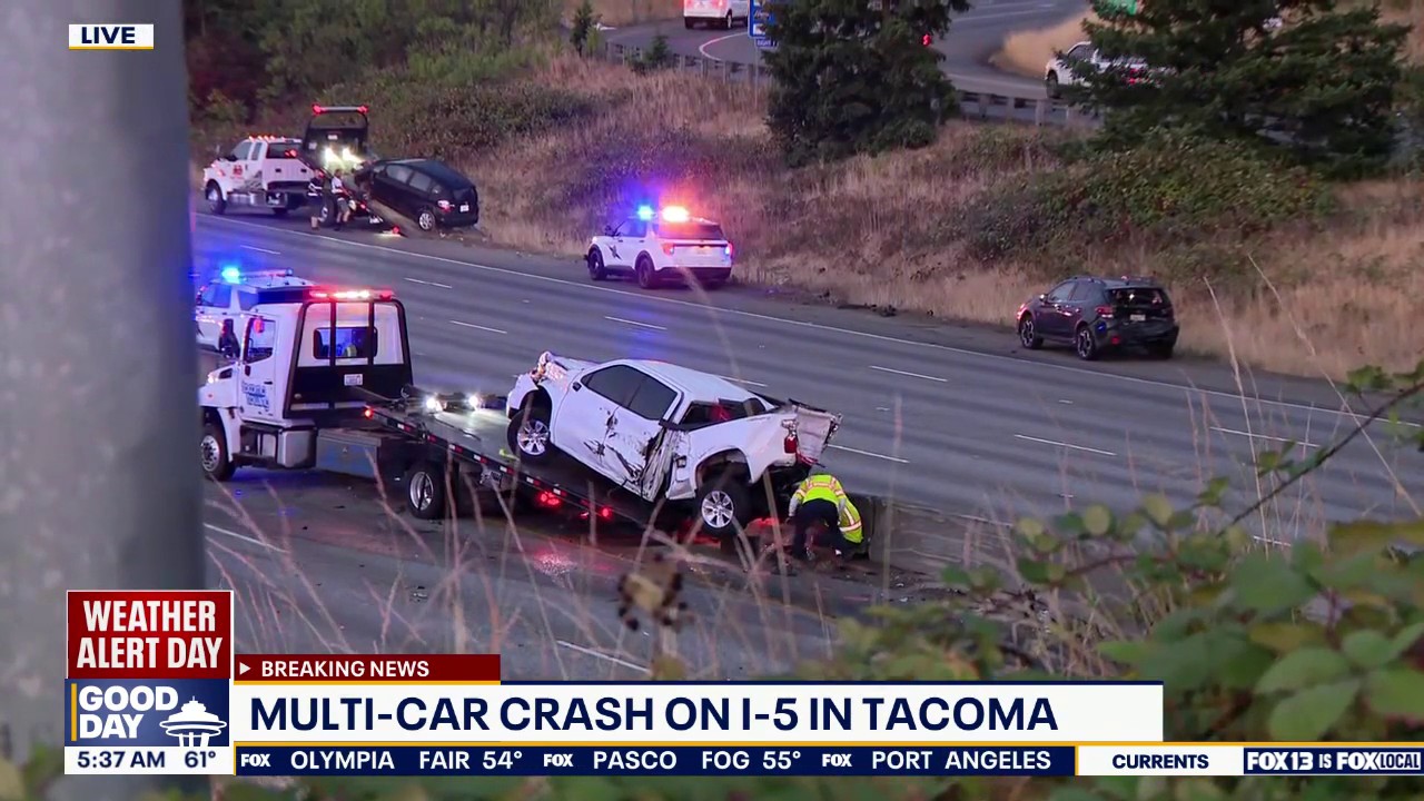 Multi-car crash on I-5 in Tacoma, WA