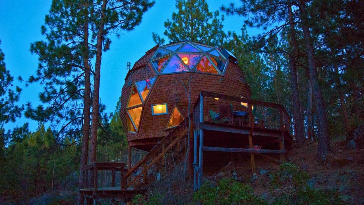Inside a magical geodesic dome | Cozy tiny house meets epic treehouse!