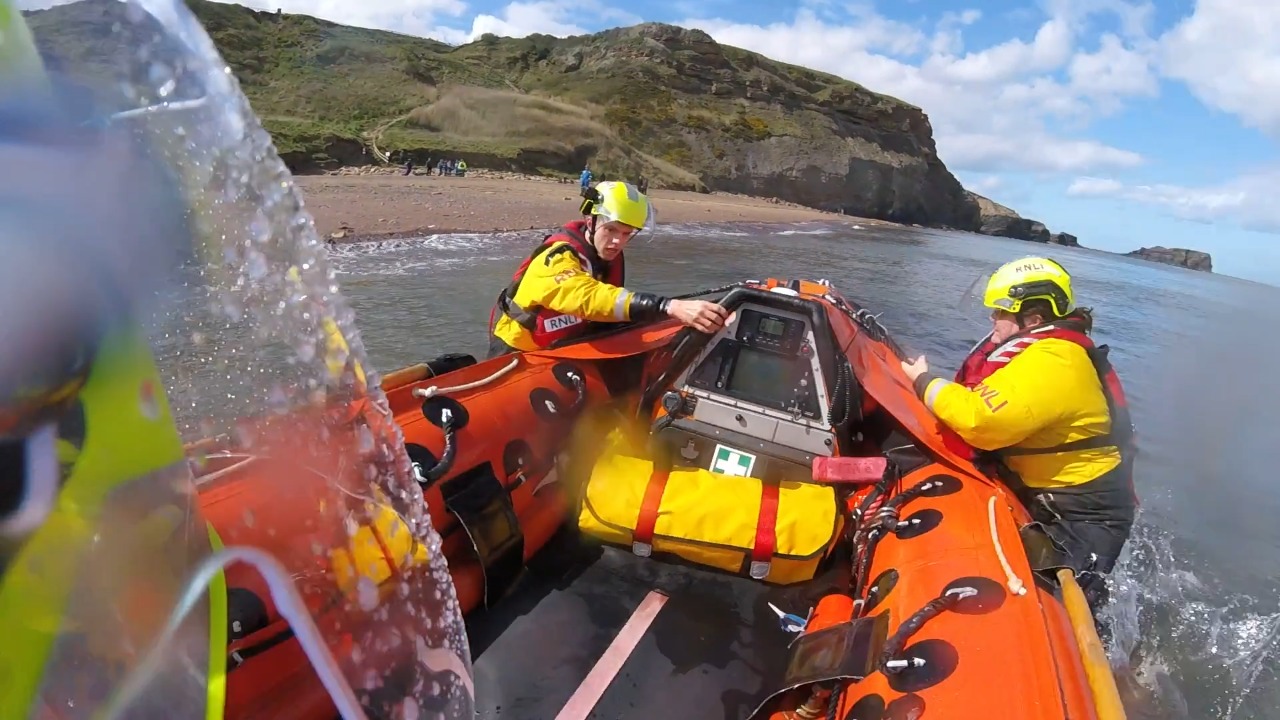 Whitby RNLI in multi-agency rescue for casualty injured in rock fall