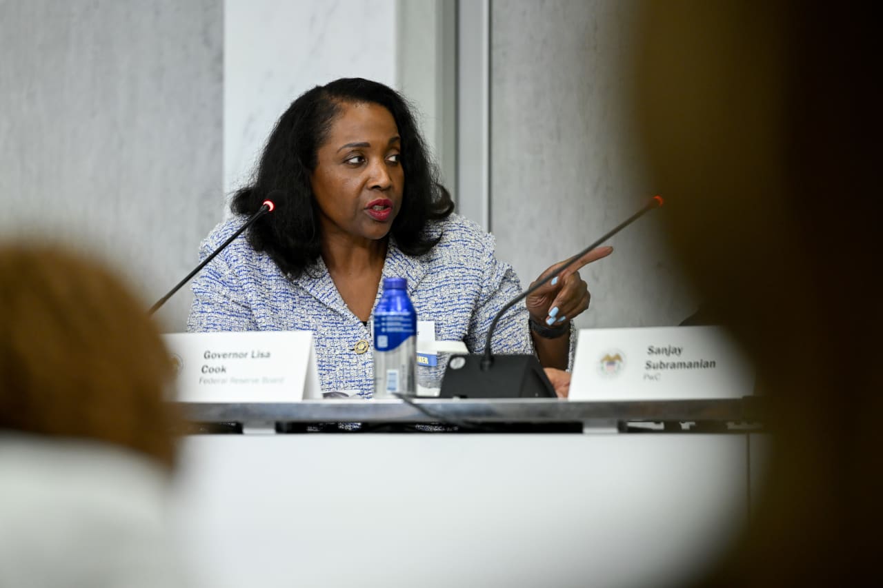 White House renews fight to fire Fed's Lisa Cook