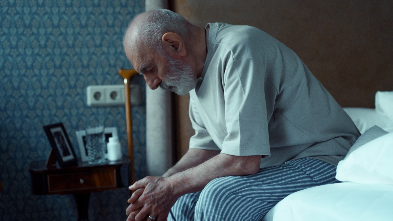 Loneliness, low income and other unfavorable social conditions were ...