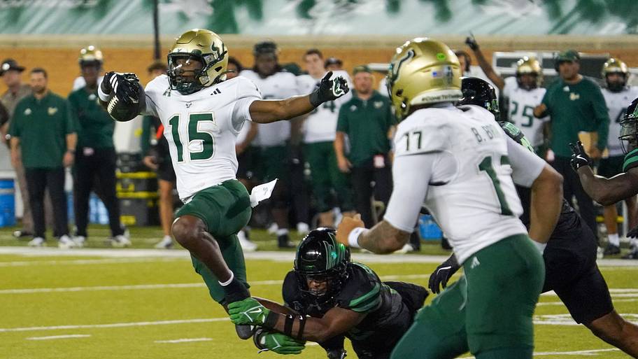 USF football to lean more on running backs this season