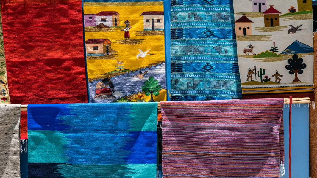 Mexican building materials and craft traditions