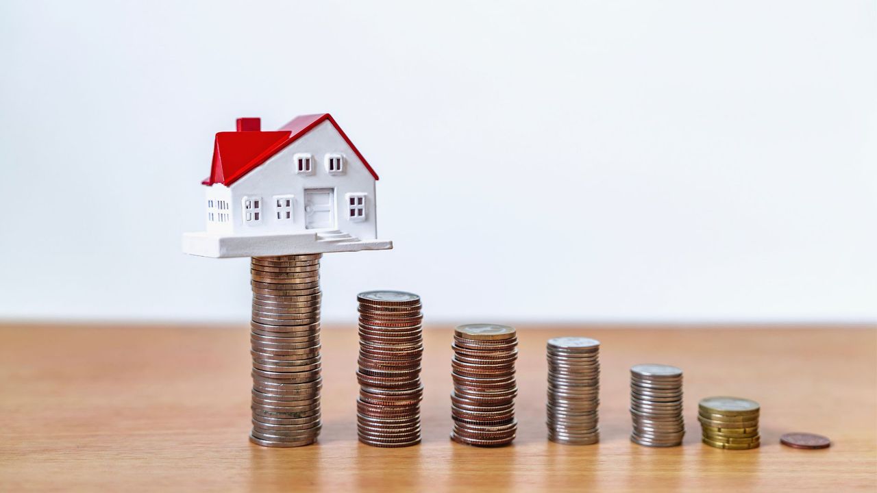 These 10 states have the most expensive home insurance in 2026