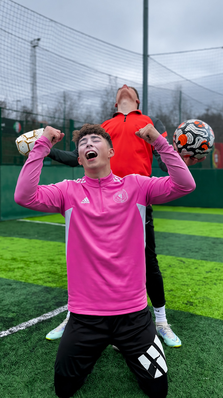 Crazy multi ball football megs challenge