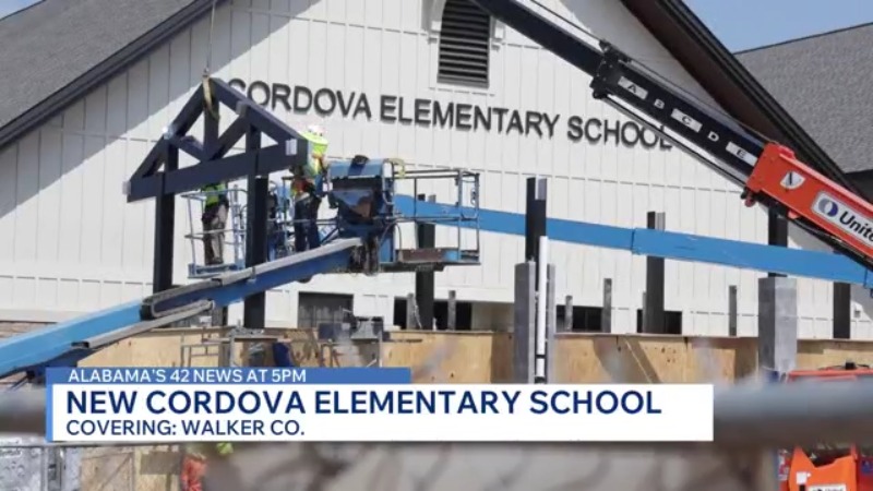 New Cordova Elementary opens its doors to students