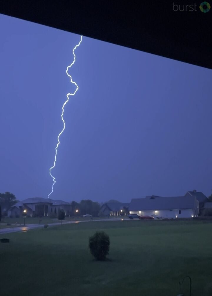 Update: All severe thunderstorm warnings have been canceled