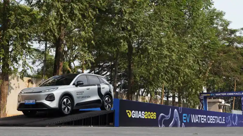 Uji Coba Changan Deepal S05 dan Nevo Q05 Dapat Respons Positif di GIIAS 2026 Uji Coba Changan Deepal S05 dan Nevo Q05 Dapat Respons Positif di GIIAS 2026