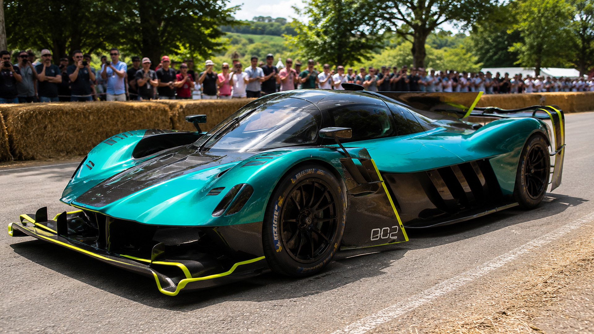 Aston Martin Valkyrie AMR Pro shows track performance